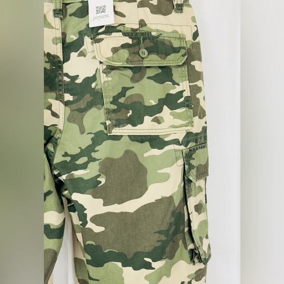 Signature by Levi Strauss & Co. Men's Cargo 10” Camo Shorts Waist 33” NWT - Picture 9 of 13